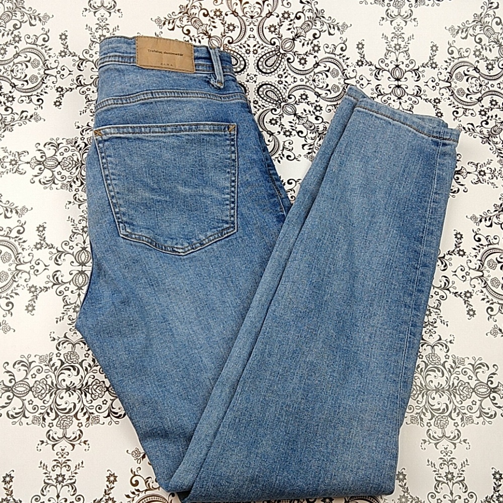 Zara Trafaluc high rise skinny jeans Size 6
